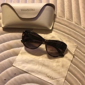 Valentino sunglasses